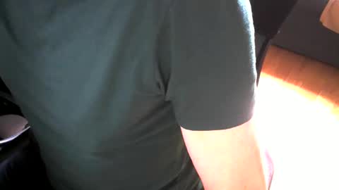 Snapshot of gay_slave_on_cam chatting on May 2026 08:19:01 AM gay slave on cam online show from May 2026 08:19:01 AM