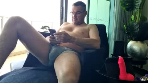 Snapshot of gazzajj72 chatting on September 2025 02:22:02 AM gazzajj72 online show from September 2025 02:22:02 AM