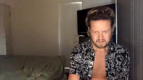 gcsurfer81 online show from December 2024 07:25:02 AM