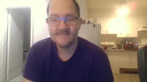 Snapshot of geekgamer41 chatting on September 2025 10:28:01 AM geekgamer41 online show from September 2025 10:28:01 AM