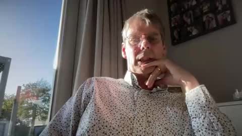 Snapshot of geertjem chatting on October 2025 02:13:01 PM geertjem online show from October 2025 02:13:01 PM