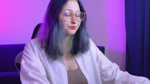 Snapshot of geistermadchen chatting on November 2025 07:27:01 PM Vi online show from November 2025 07:27:01 PM