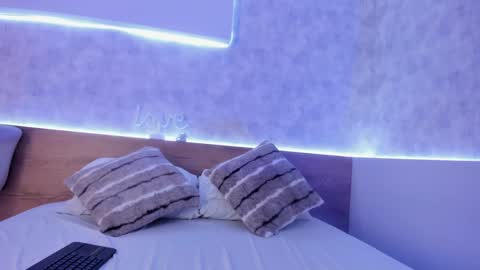 Snapshot of geminis_muentes chatting on February 2025 03:33:01 AM geminis muentes online show from February 2025 03:33:01 AM