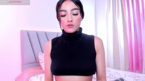 gemma_saenz online show from October 2025 03:35:02 PM