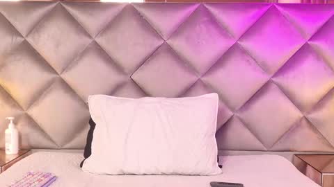 Maria  online show from September 2025 03:29:01 AM