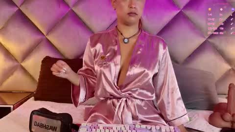 Maria  online show from December 2025 03:03:01 AM