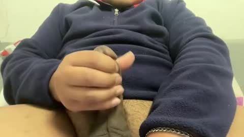 genesemens77 online show from December 2025 02:23:02 PM