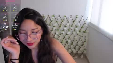 genet_ online show from November 2025 07:57:01 PM