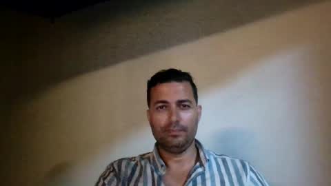 Snapshot of genteldevil chatting on November 2025 08:41:01 PM genteldevil online show from November 2025 08:41:01 PM