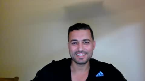 Snapshot of genteldevil chatting on March 2026 07:40:01 PM genteldevil online show from March 2026 07:40:01 PM