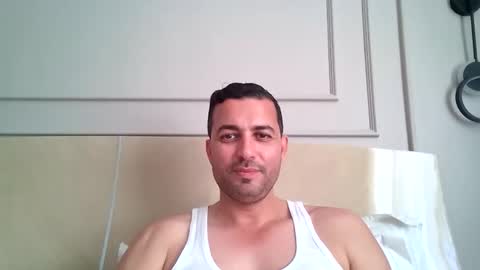 Snapshot of genteldevil chatting on March 2026 12:22:01 PM genteldevil online show from March 2026 12:22:01 PM