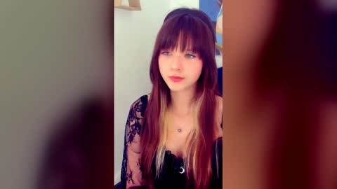 Alice online show from April 2026 07:42:01 PM