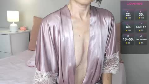 Elena online show from November 2025 12:33:02 PM