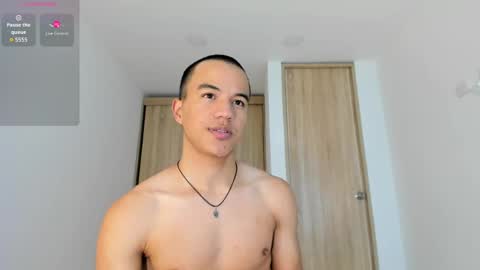Snapshot of george_cams1 chatting on May 2026 11:10:02 PM Jorge online show from May 2026 11:10:02 PM