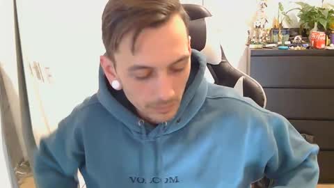 georgek0011 online show from February 2026 09:46:01 PM