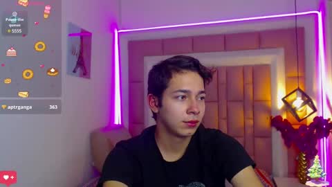 Snapshot of georgesmith_1 chatting on December 2024 10:22:01 AM GEORGE online show from December 2024 10:22:01 AM