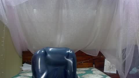 Snapshot of georgesmith_1 chatting on February 2025 05:03:02 AM GEORGE online show from February 2025 05:03:02 AM