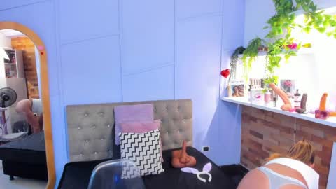 Georgina Coule online show from April 2026 12:02:01 PM