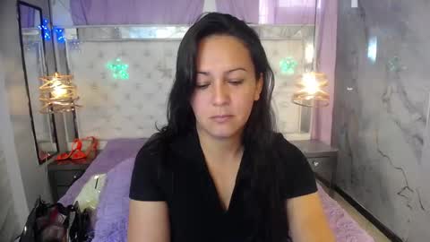 Georgina online show from December 2025 06:45:02 PM