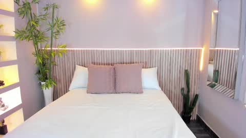 Snapshot of georginareyes chatting on September 2025 11:20:01 PM GeorginaReyes online show from September 2025 11:20:01 PM