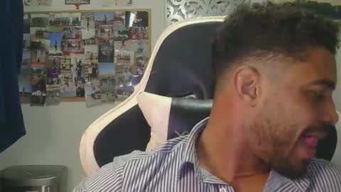 geovannygarrido91 online show from December 2025 07:00:01 PM