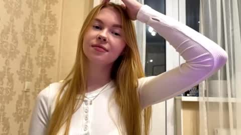 Amelia online show from September 2025 08:36:02 PM