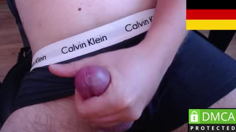 Mr Blue online show from March 2026 12:01:02 PM