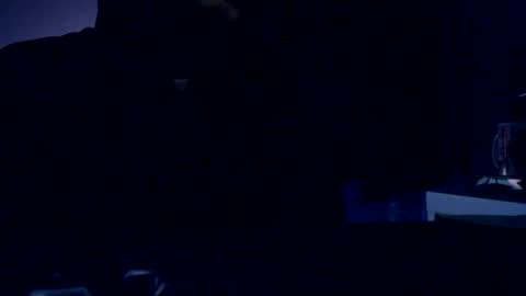 teo online show from November 2025 08:42:02 PM