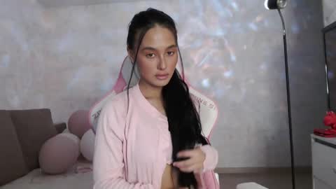 Snapshot of germiona_shine chatting on April 2026 02:00:01 AM Germiona online show from April 2026 02:00:01 AM