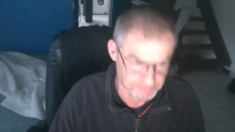 Snapshot of geronemo62 chatting on October 2025 04:51:01 PM geronemo62 online show from October 2025 04:51:01 PM