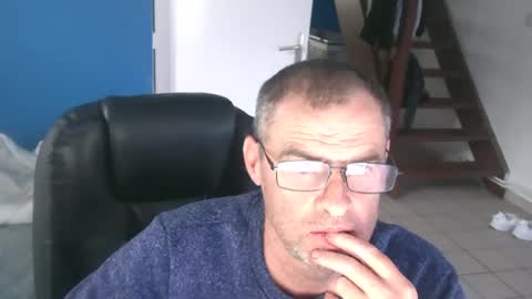 Snapshot of geronemo62 chatting on October 2025 03:35:02 PM geronemo62 online show from October 2025 03:35:02 PM