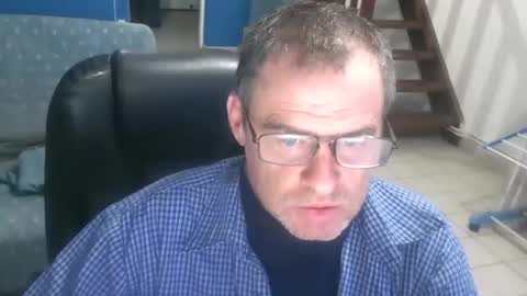 Snapshot of geronemo62 chatting on November 2025 06:37:02 PM geronemo62 online show from November 2025 06:37:02 PM