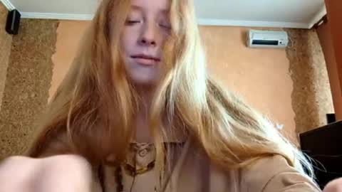 Snapshot of gertrudisturbe chatting on April 2026 03:09:01 AM Kate online show from April 2026 03:09:01 AM