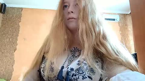 Snapshot of gertrudisturbe chatting on May 2026 10:08:02 PM Kate online show from May 2026 10:08:02 PM