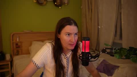 Anna online show from September 2025 02:07:01 PM