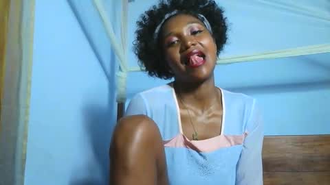 gggloria online show from December 2025 07:36:01 AM