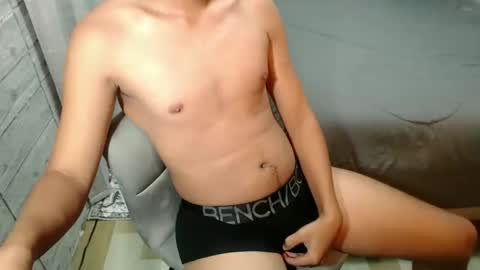 ghian18 online show from May 2026 07:11:01 PM