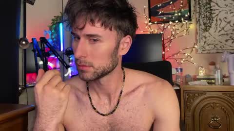 Snapshot of ghostdaddy9 chatting on November 2025 02:35:02 AM big boy ghost face online show from November 2025 02:35:02 AM