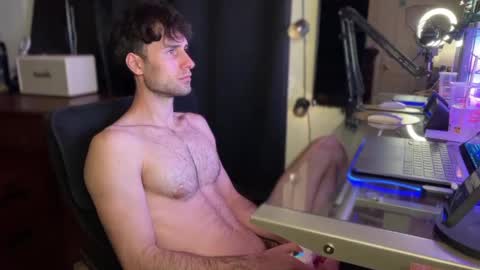 big boy ghost face online show from November 2025 02:12:01 AM