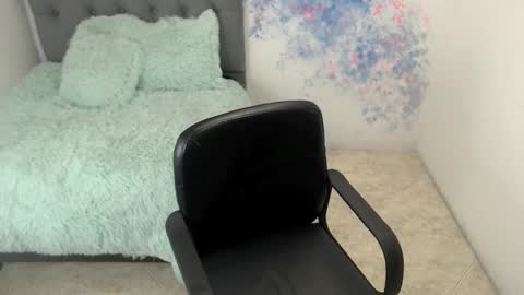 Gia atm online show from February 2025 07:10:01 PM