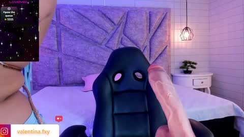 Gia online show from April 2026 01:17:02 PM