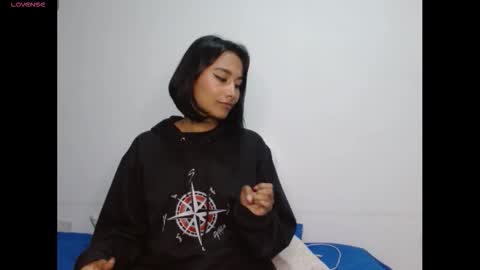 Gia Lee online show from December 2025 03:47:01 AM