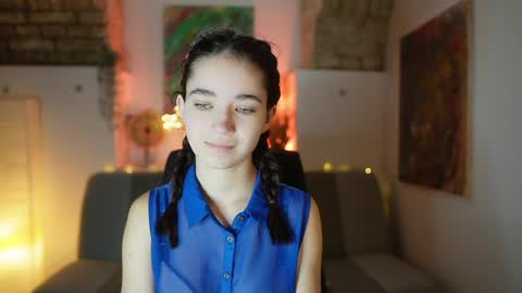 Gia Paige18 online show from March 2025 08:00:01 AM