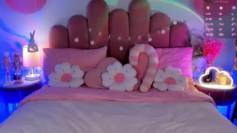 Gia online show from January 2026 01:26:01 PM