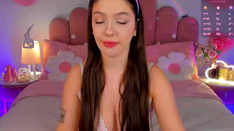 Gia online show from February 2026 01:32:02 PM