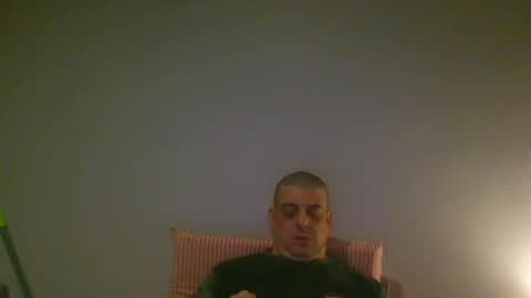 Snapshot of giaco1982 chatting on April 2026 02:48:02 AM samuel online show from April 2026 02:48:02 AM
