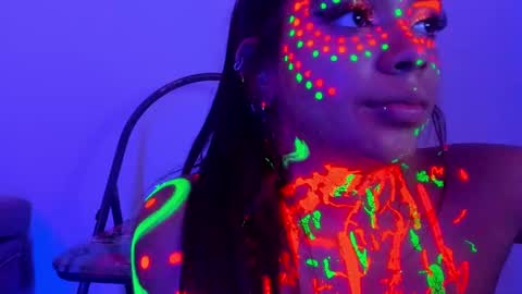 Gia  online show from February 2025 10:09:01 PM