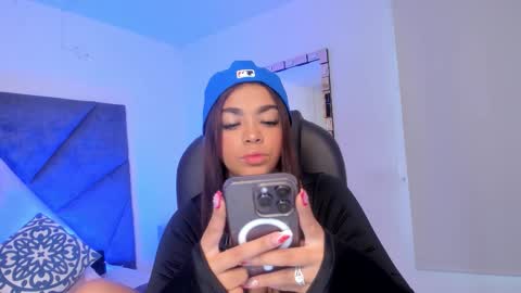 Gia  online show from January 2026 06:44:02 PM