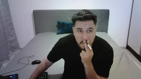 Snapshot of gianiboy99 chatting on May 2026 07:42:02 PM Giani online show from May 2026 07:42:02 PM