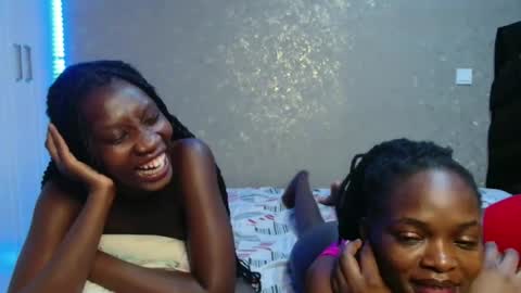 Gianna online show from November 2025 03:42:02 AM